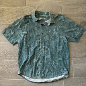 Tommy Bahama camp shirt